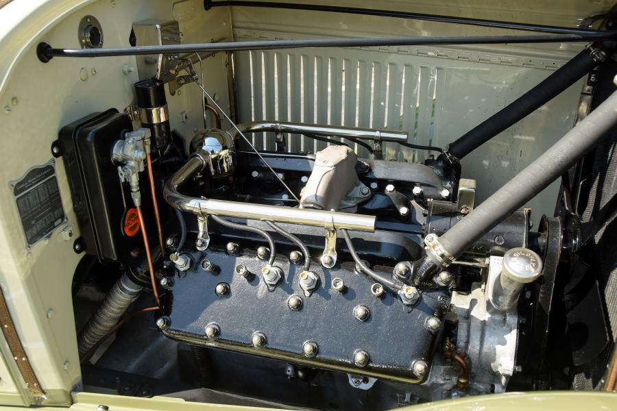 Моторный отсек Cadillac Series 314 Custom Phaeton (1155) 1926 года  (фото 28 из 29)